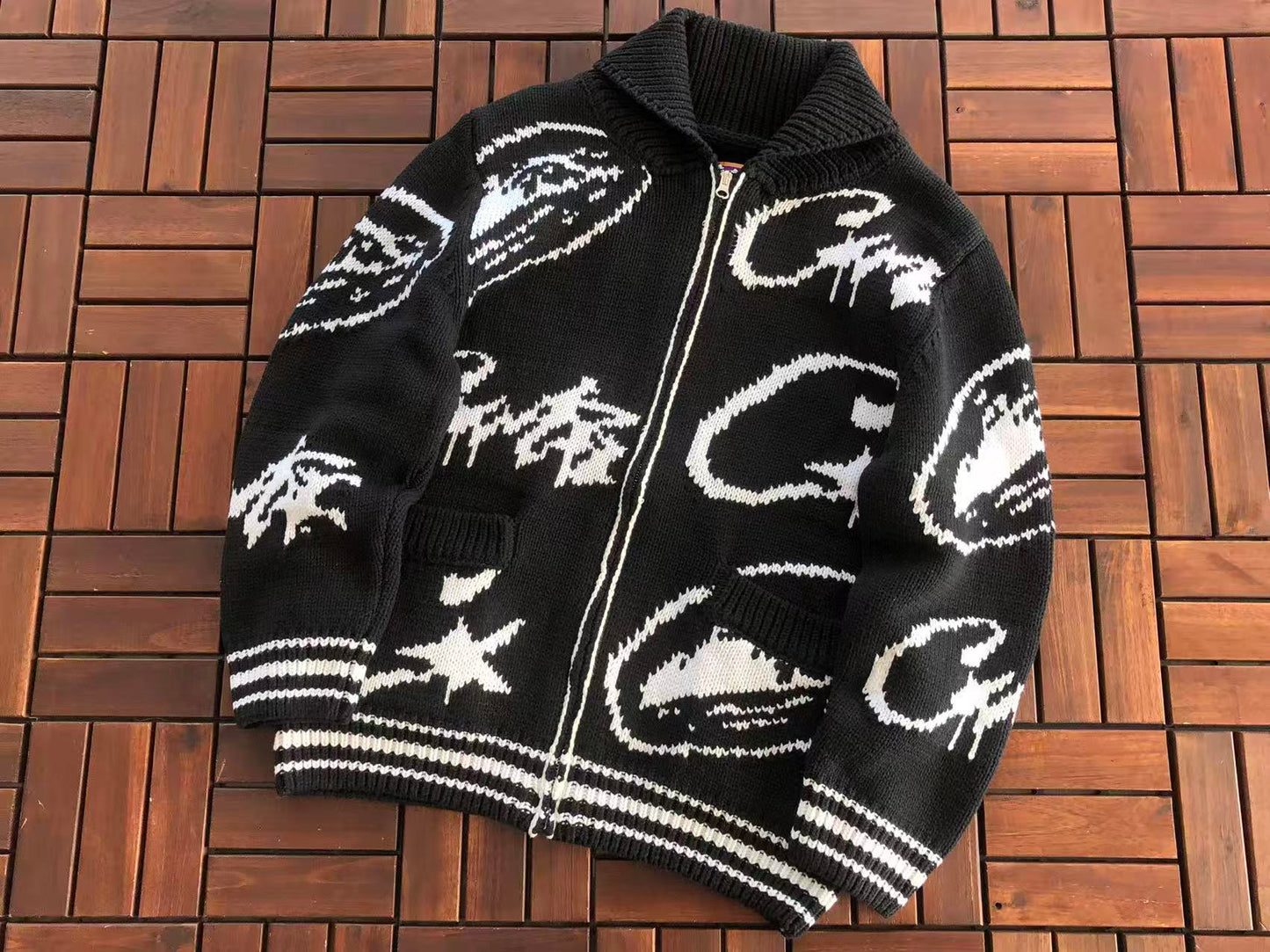 CORTEIZ ALLOVER SIGNATURE KNIT JACKET
