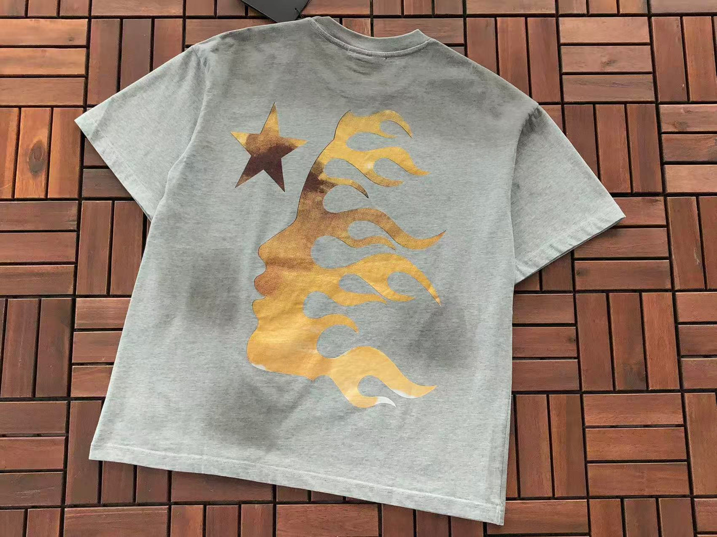 HELLSTAR “SCREAMING HEADPHONES” T-SHIRT