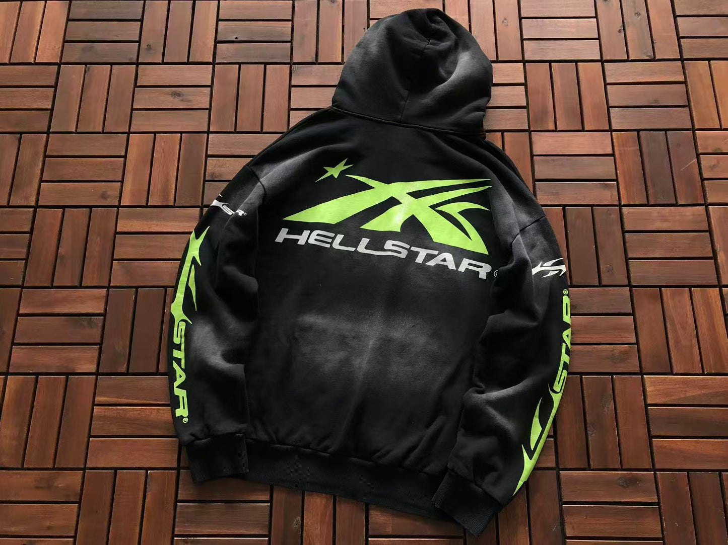 HELLSTAR SPORTS RUNNER HOODIE