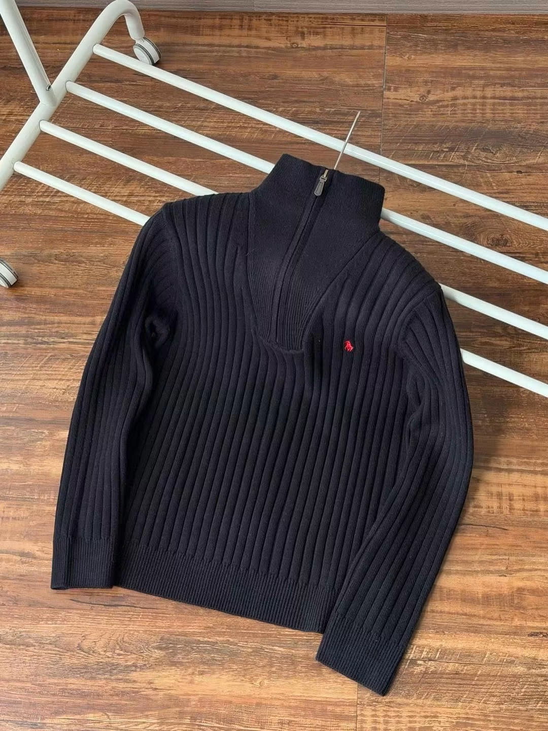 RALPH LAUREN V NECK HALF ZIP