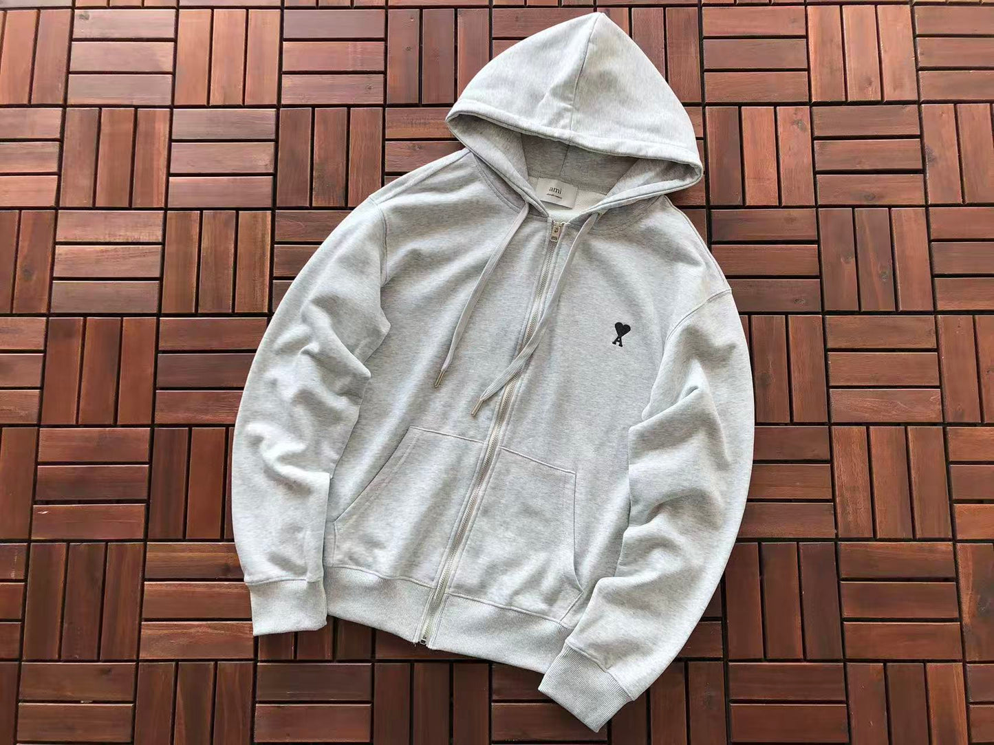 AMI ZIPPED HOODIE