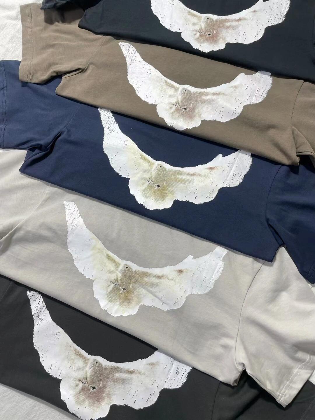 GAP YEEZY DOVE T-SHIRT