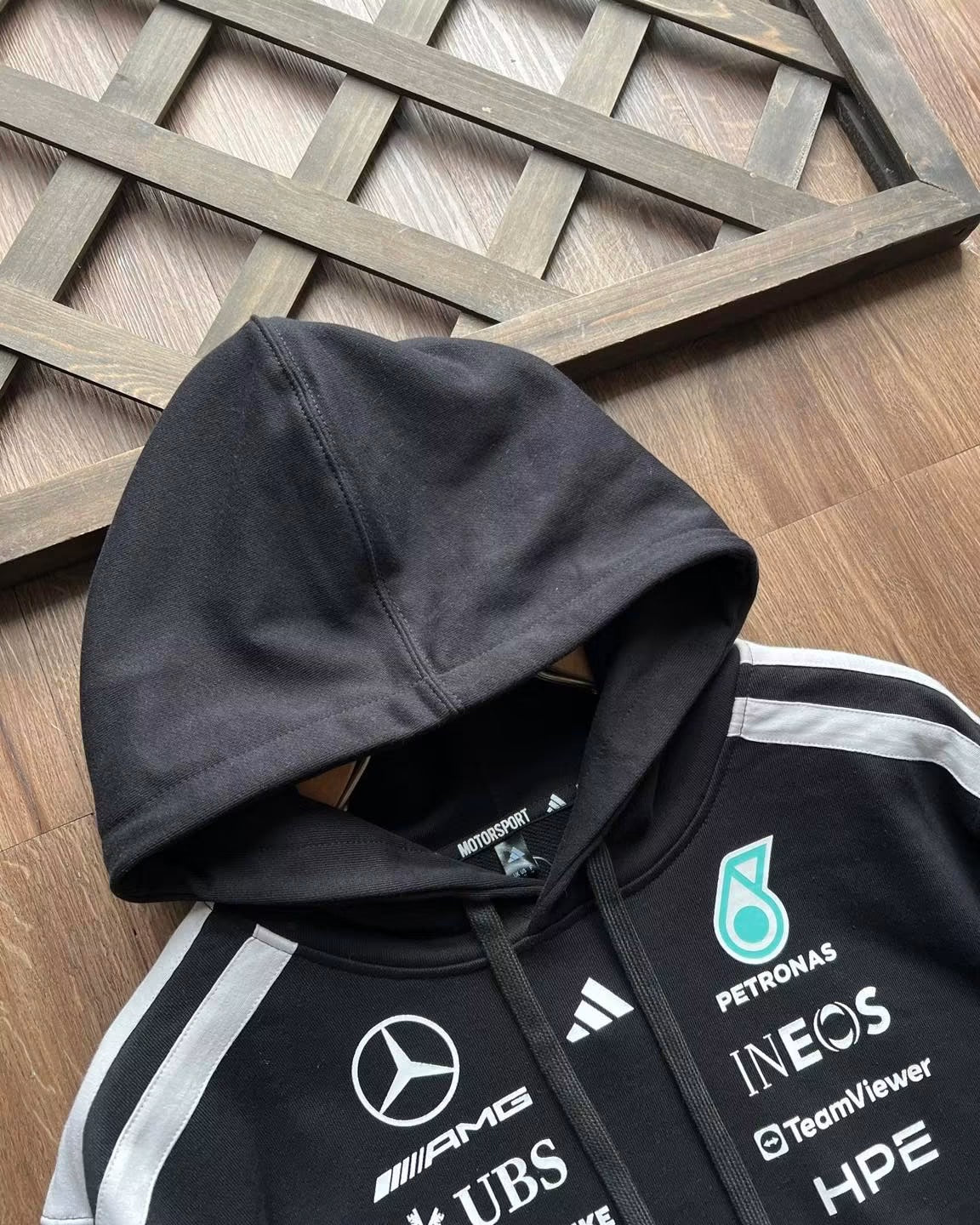 ADIDAS MERCEDES AMG PETRONAS HOODIE