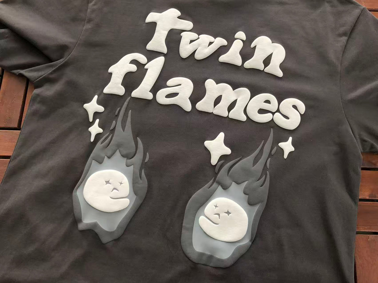 BROKEN PLANETS “TWIN FLAMES” T-SHIRT