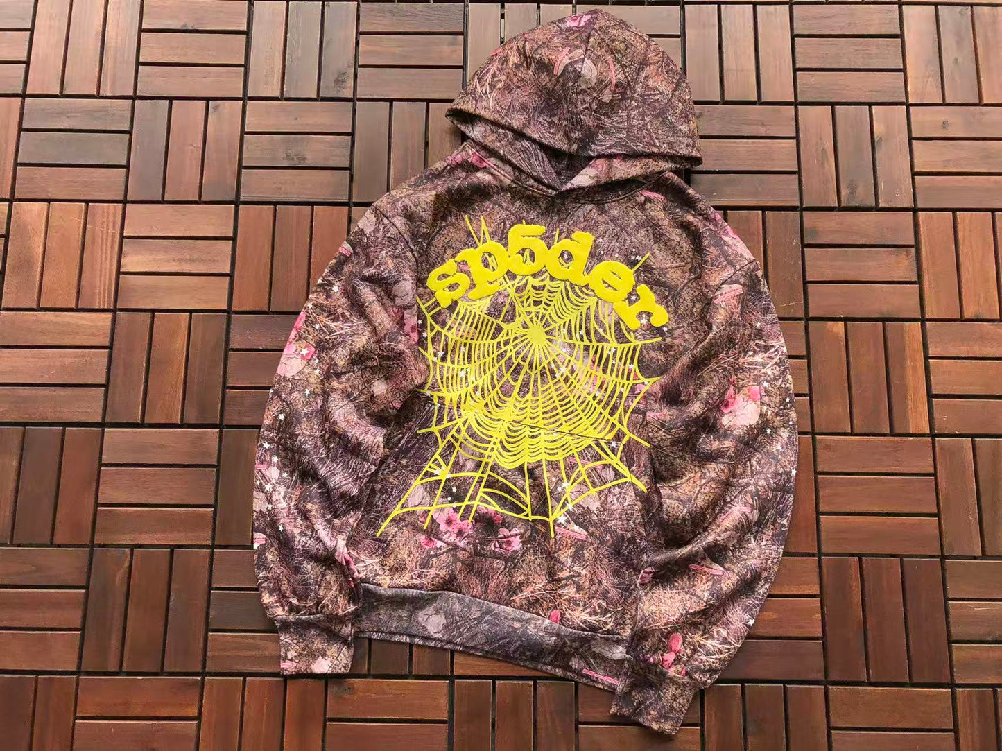 SP5DER CAMO HOODIE