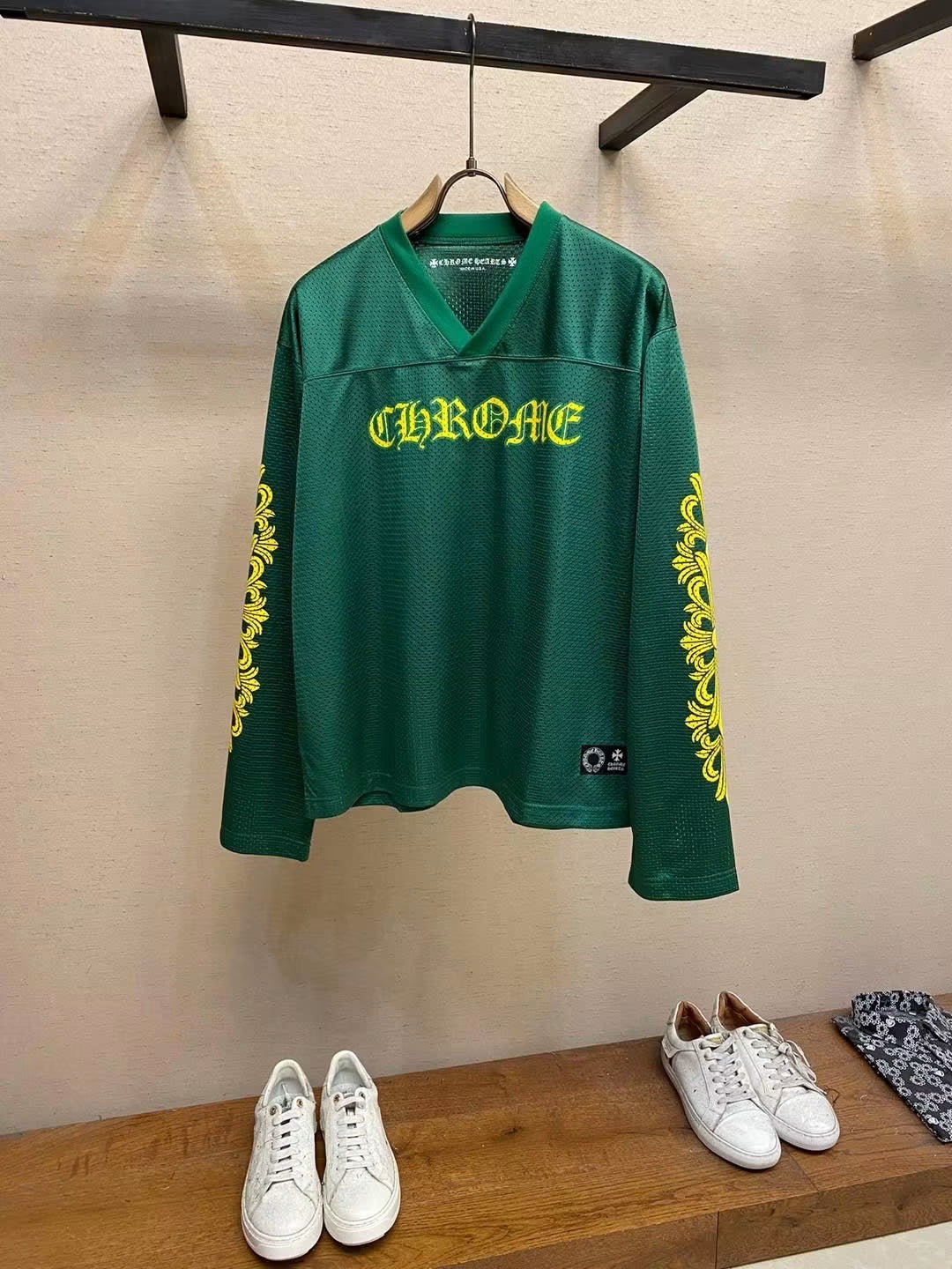 CHROME HEARTS FLORAL SLEEVE JERSEY