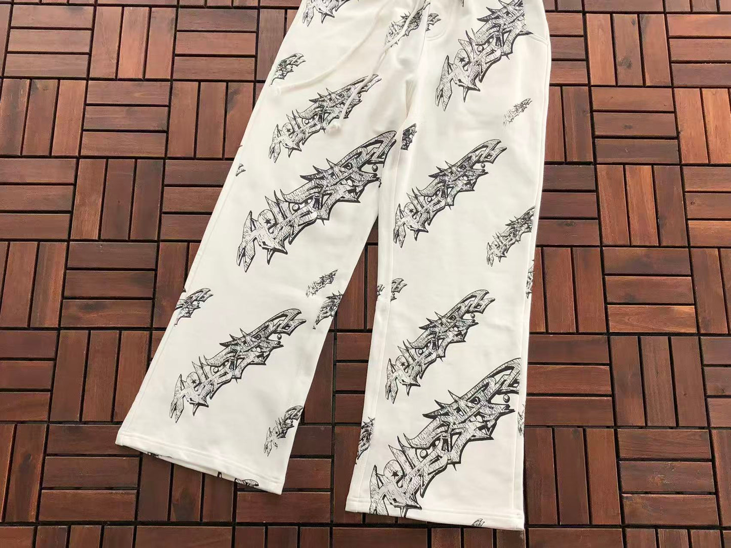 HELLSTAR SWORD LOGO PANTS