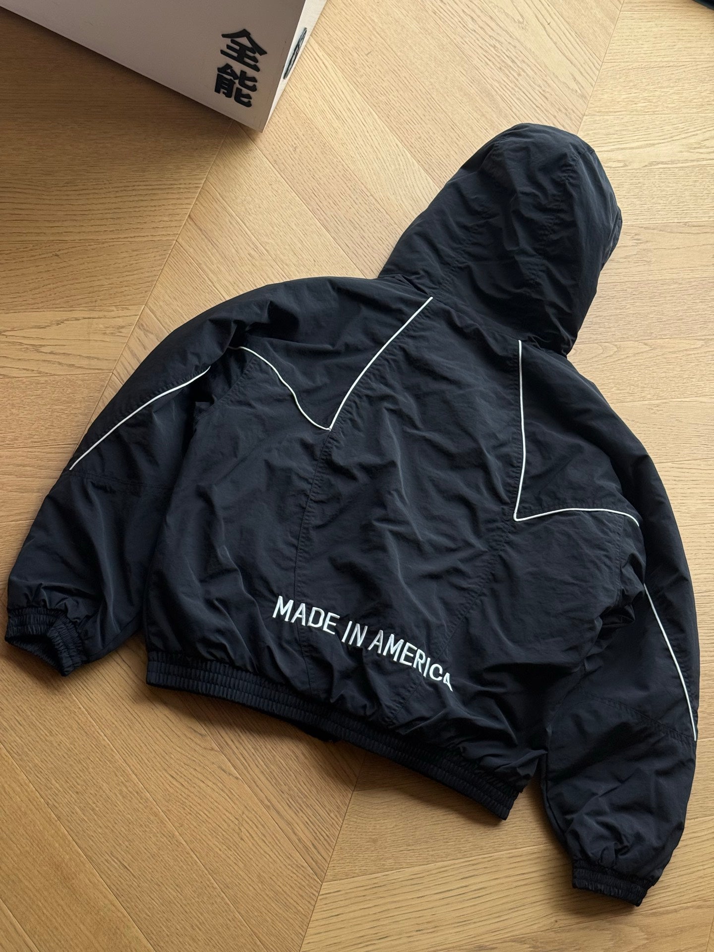MARTY SUPREME JACKET