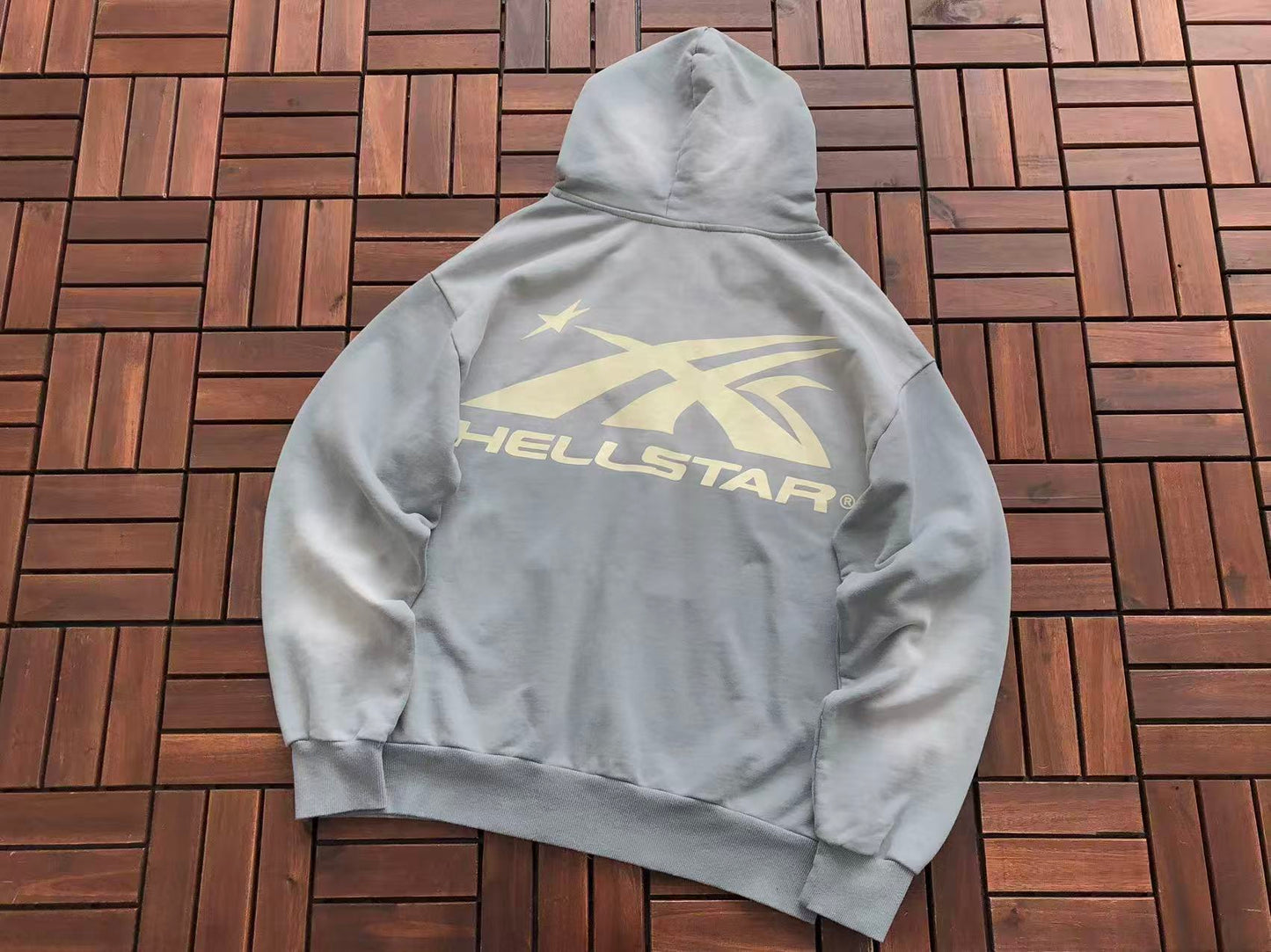 HELLSTAR SPORT LOGO ZIPPED HOODIE