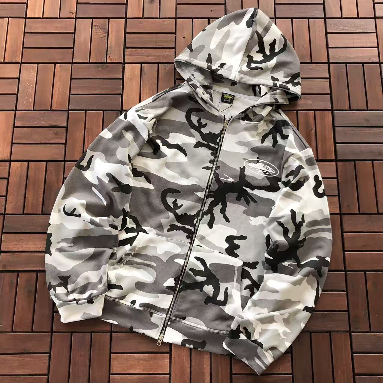 CORTEIZ ALCATRAZ SNOW CAMO HOODIE