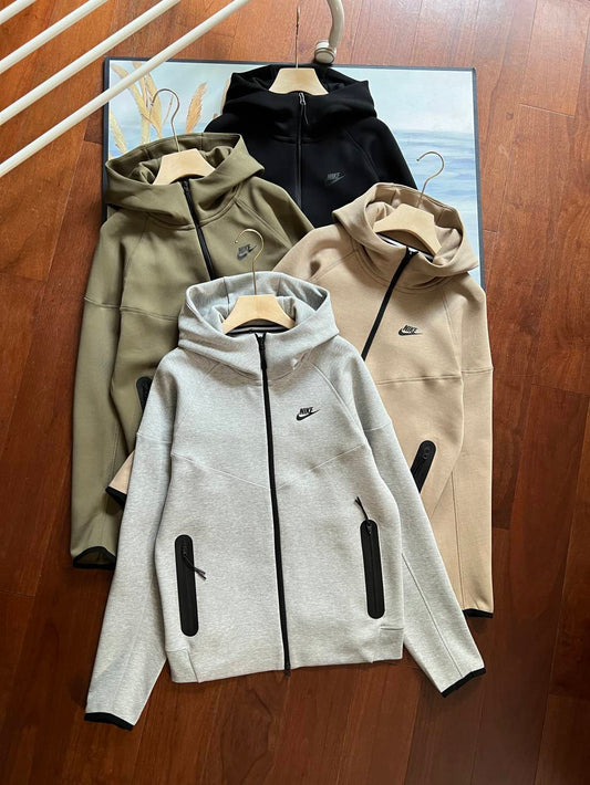 NIKE TECH FLEECE ZIPPED HOODIE