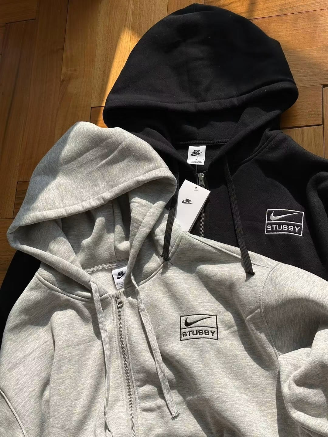 STUSSY X NIKE ZIPPED HOODIE