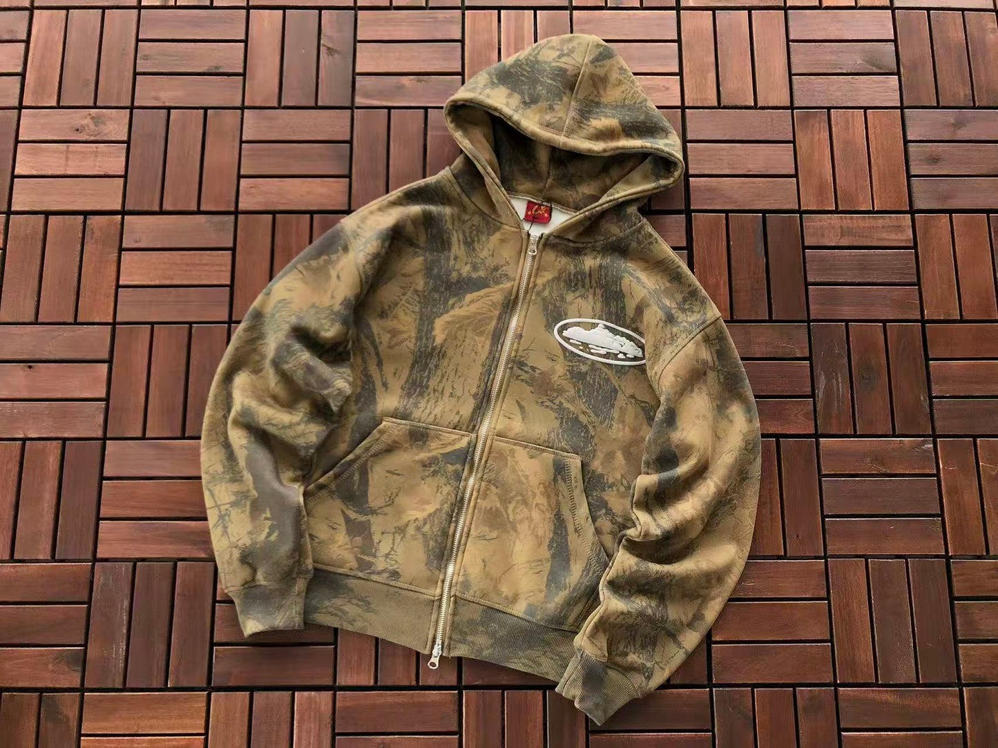 CORTEIZ REAL TREE HOODIE