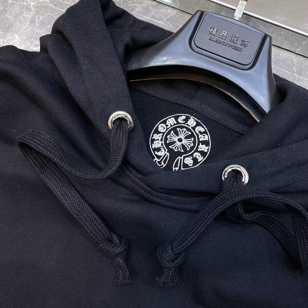 CHROME HEARTS CEMETERY CROSS HORSESHOE HOODIE