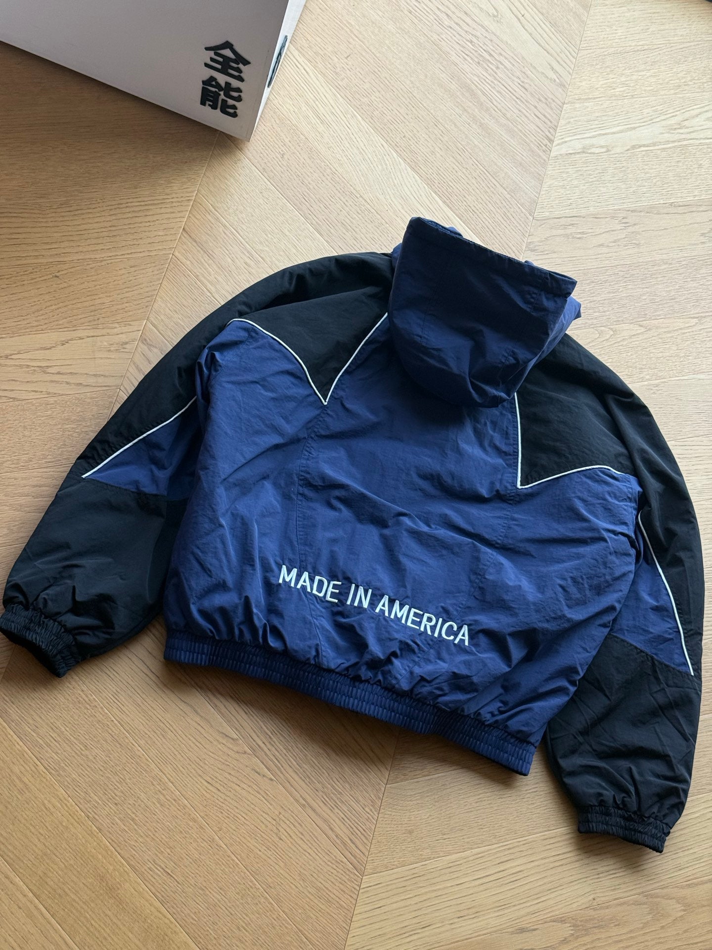 MARTY SUPREME JACKET