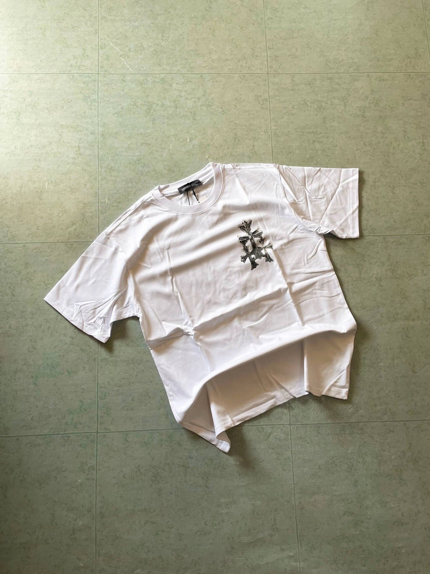 CHROME HEARTS TRIPLE CROSS T-SHIRT