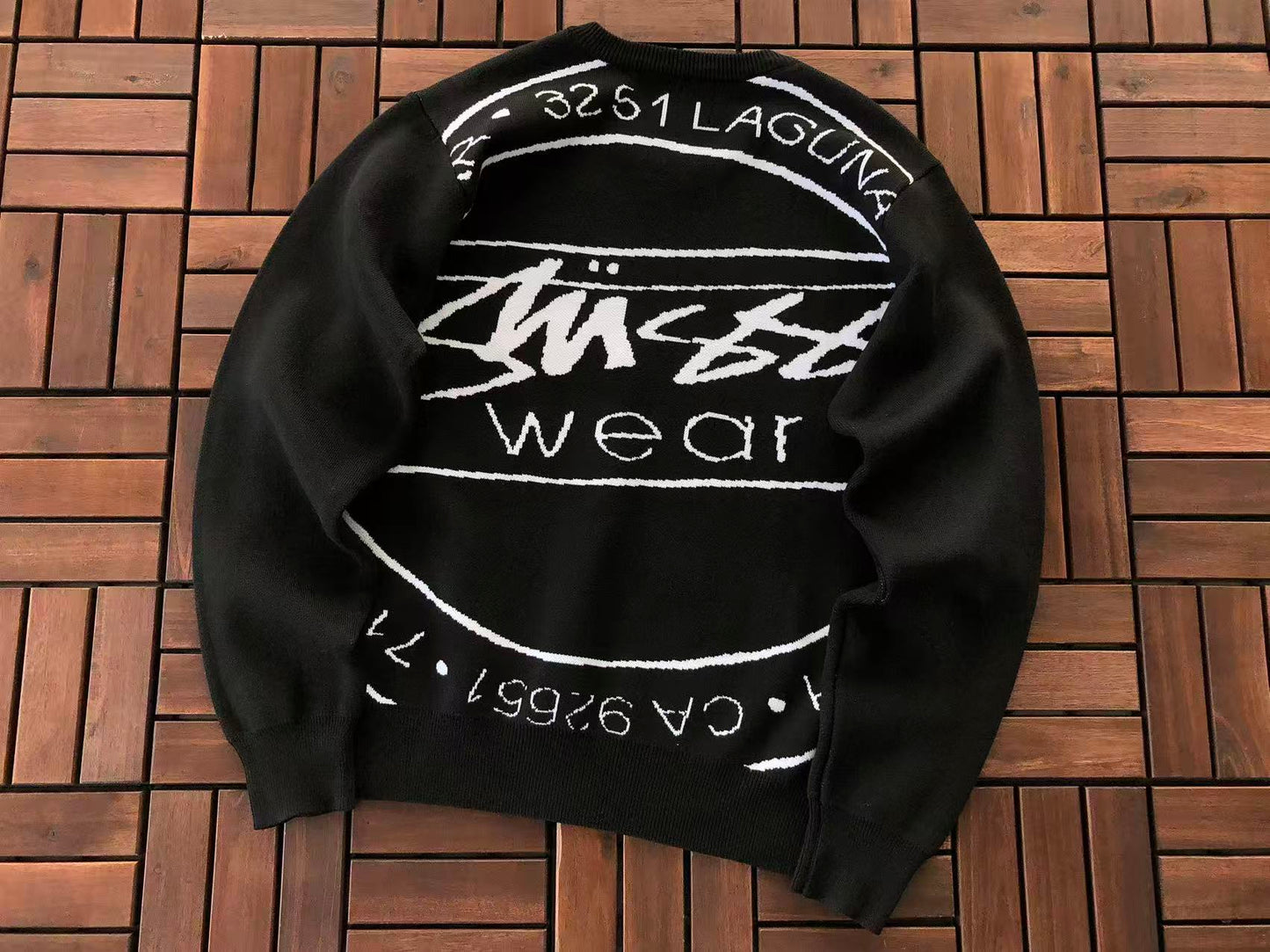 STUSSY LAGUNA SWEATER