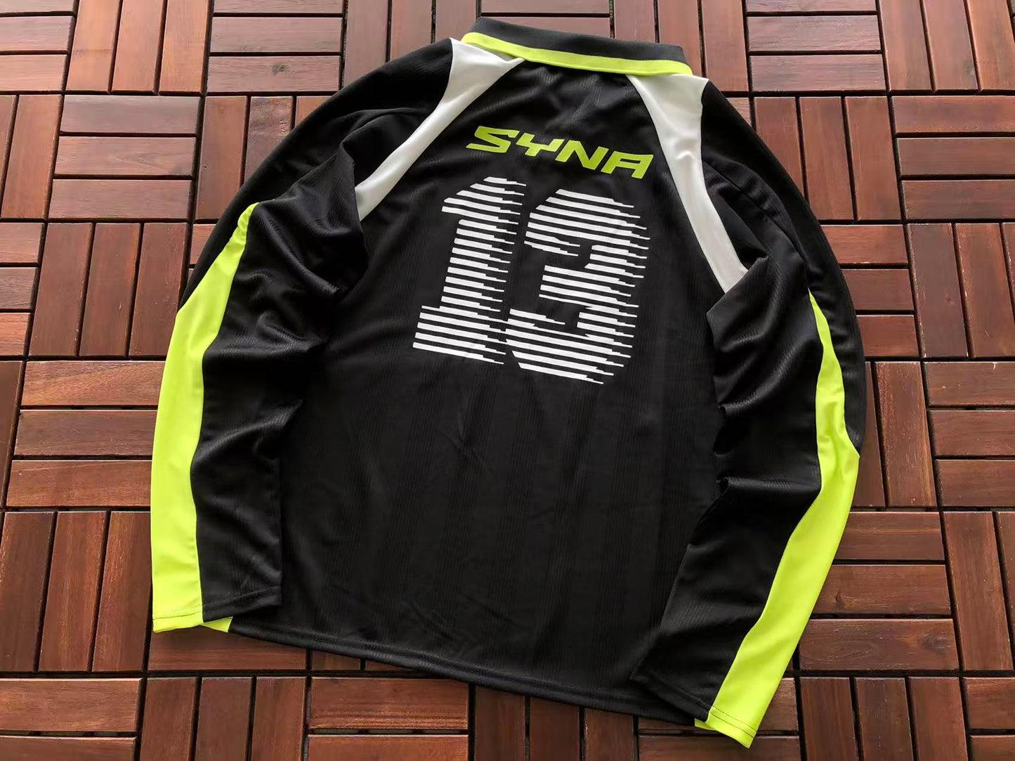SYNA WORLD FOOTBALL JERSEY