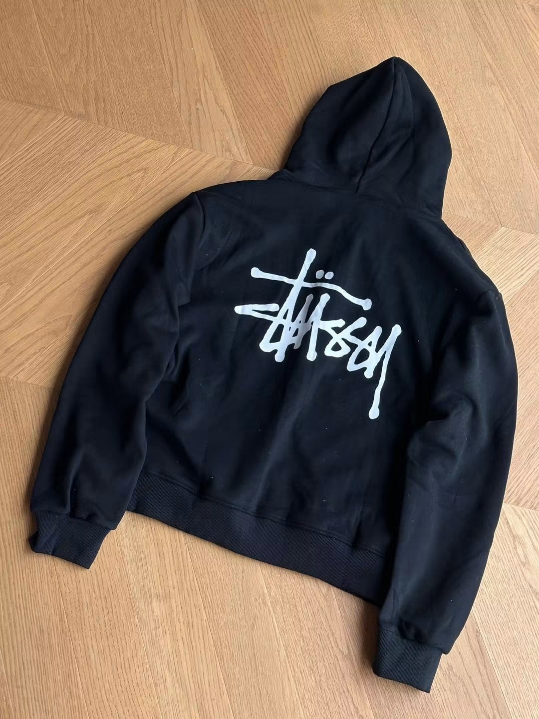 STUSSY BASIC ZIPPED HOODIE