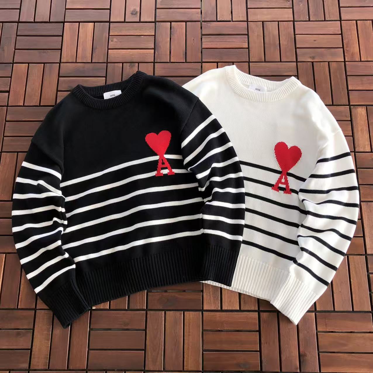 AMI SWEATER