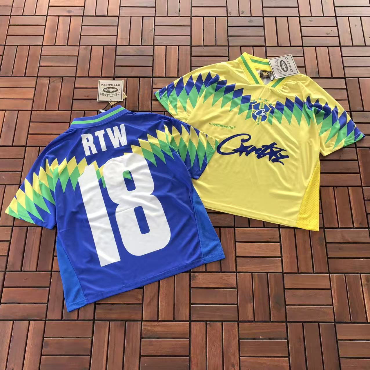 CORTEIZ BRASIL 94 FOOTBALL JERSEY