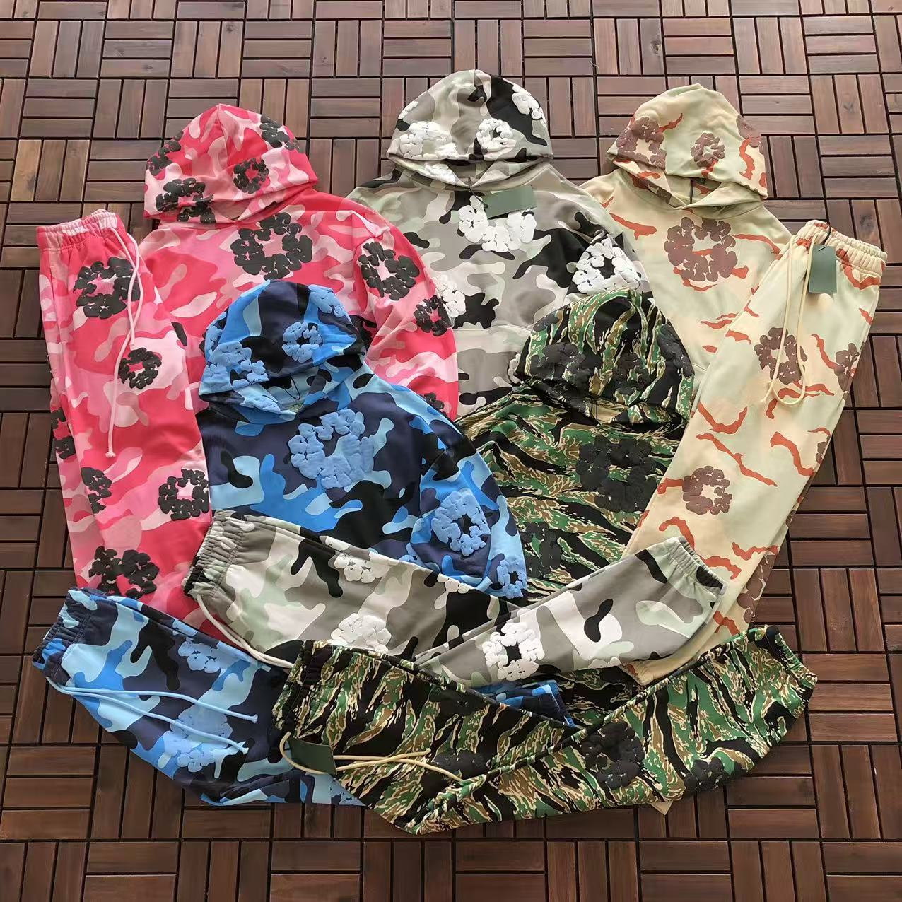 DENIM TEARS CAMO WREATH HOODIE