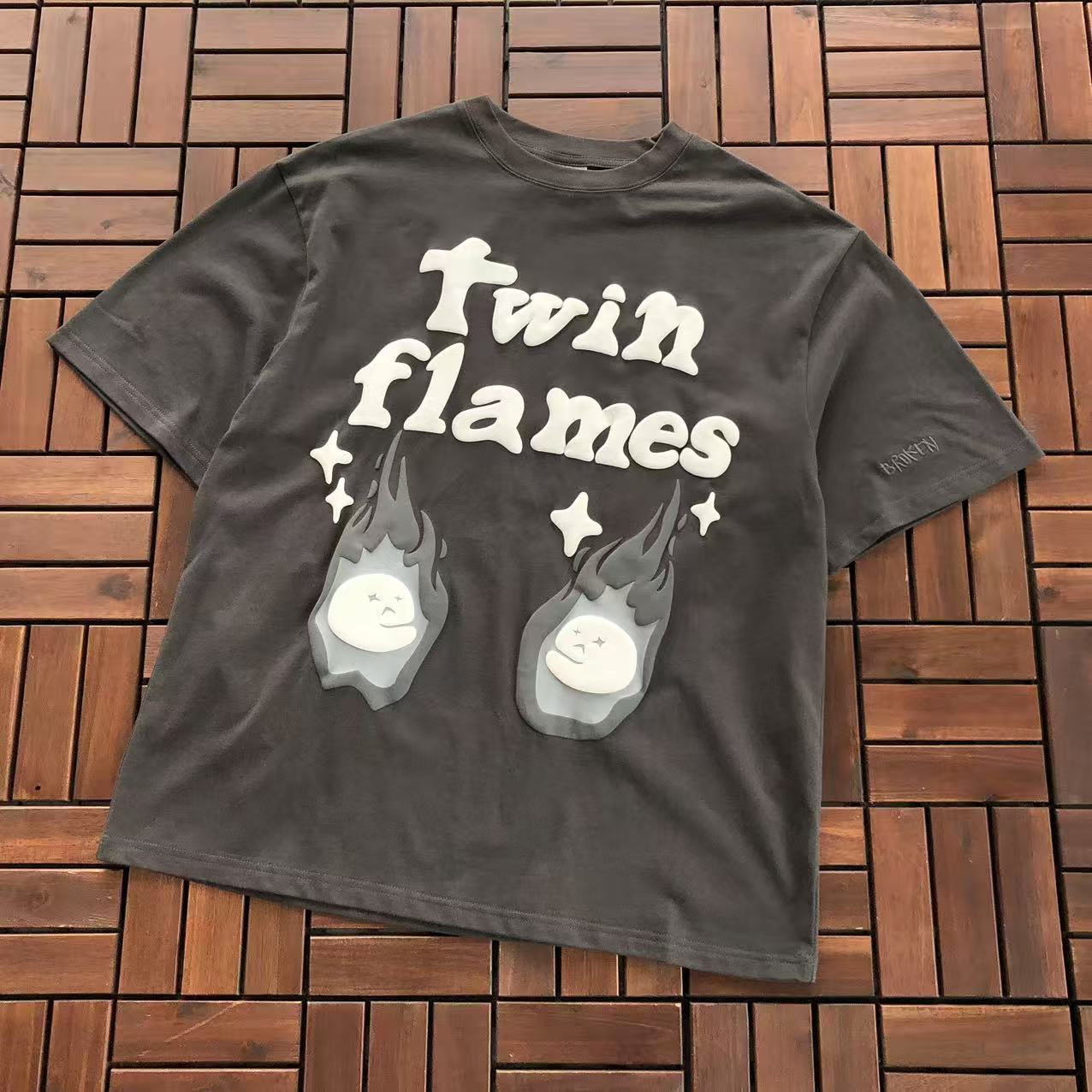 BROKEN PLANETS “TWIN FLAMES” T-SHIRT