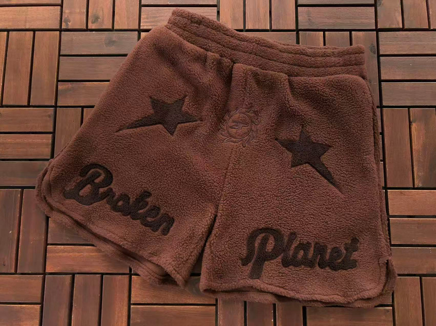 BROKEN PLANET POLAR SHORTS