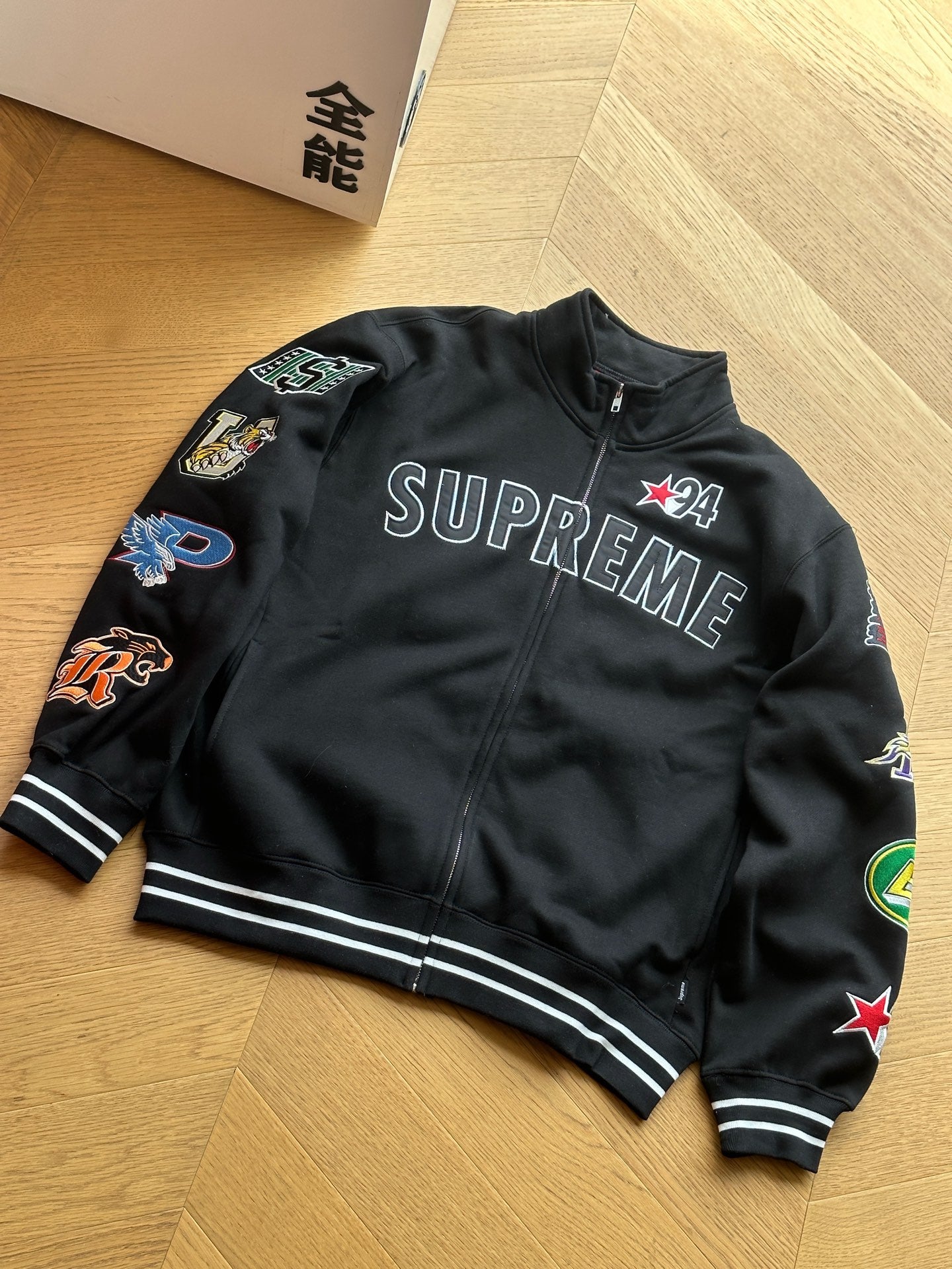 SUPREME MASCOTS ZIPPED JACKET